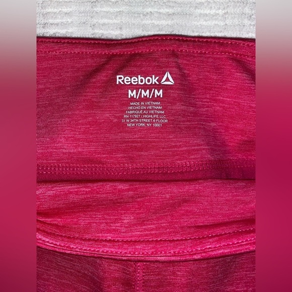 Women’s Reebok heathered pink stretchy‎ lined workout shorts Sz medium - Picture 5 of 15